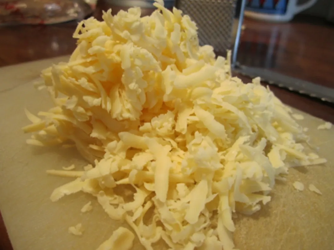 Shredded cheese